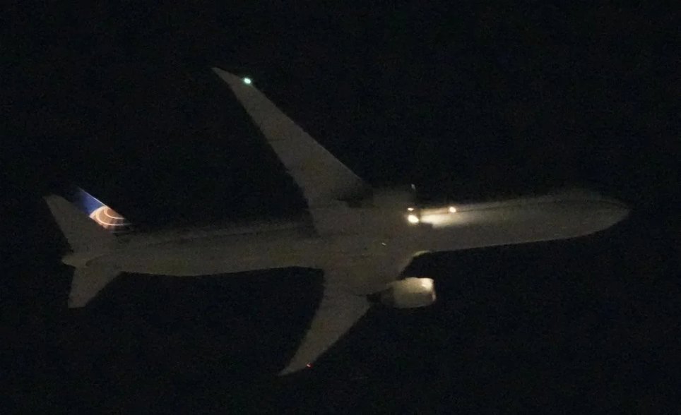 UAL flight 236 returning to Newark