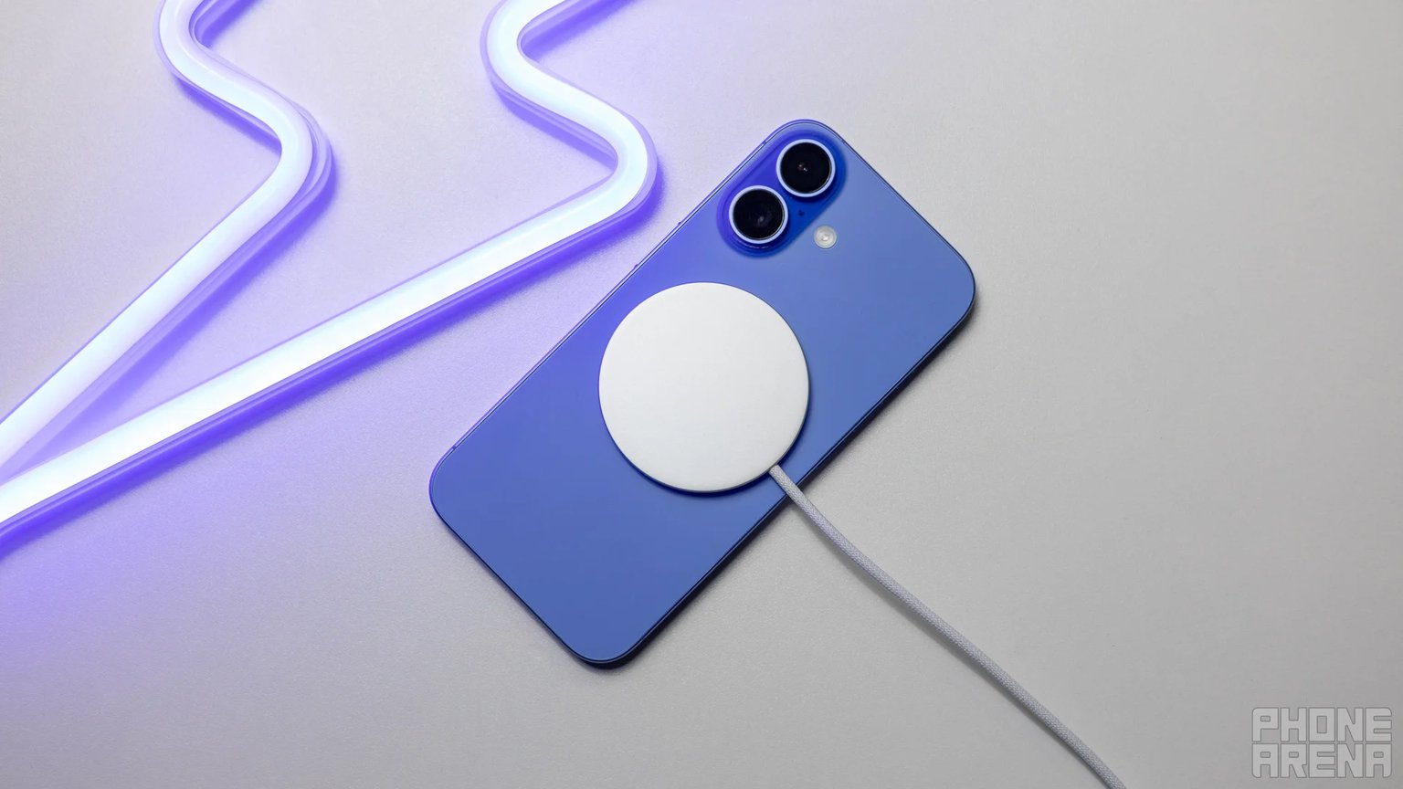 MagSafe Support in iPhones
