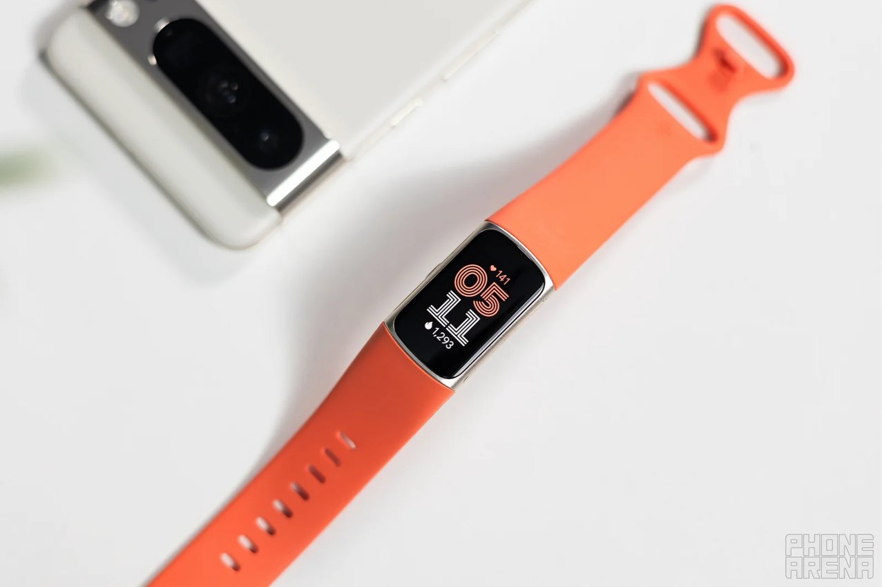 Fitbit Charge 6