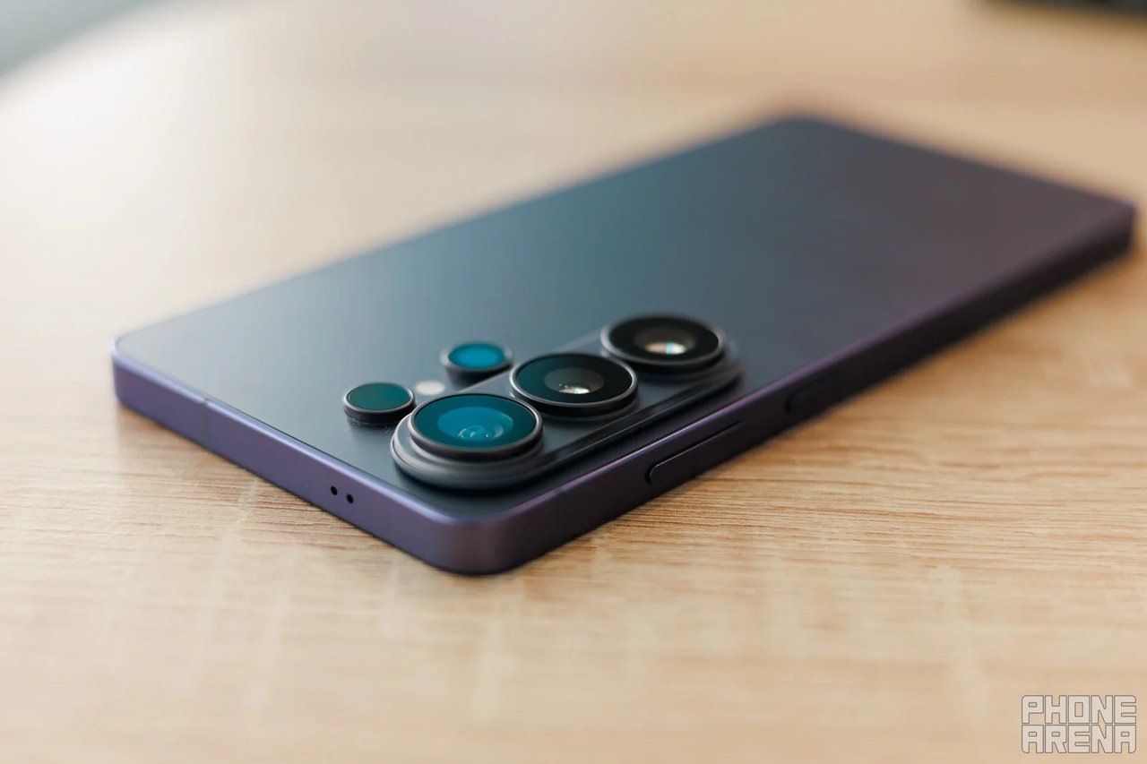 Galaxy S26 features