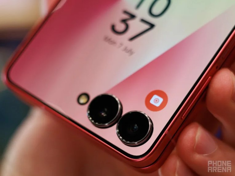 Galaxy Z Flip 7 Image