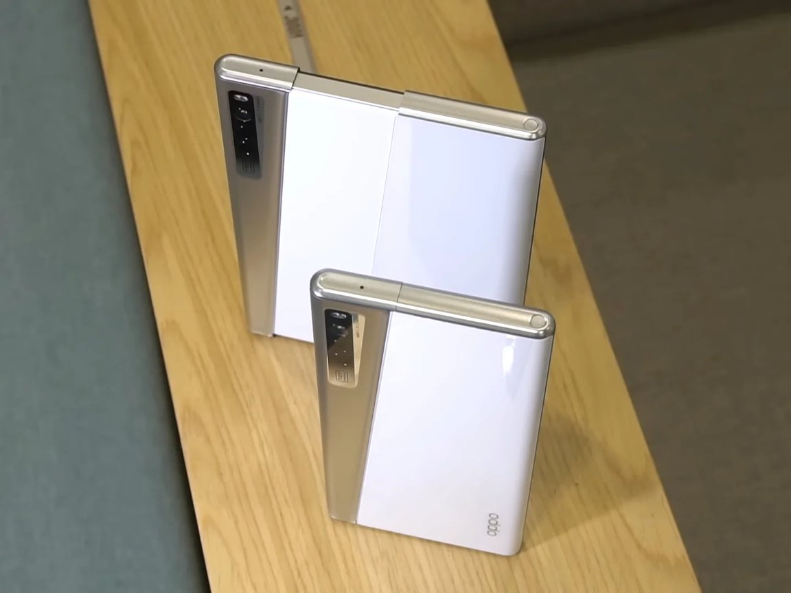 Oppo's Foldable Phone Prototype