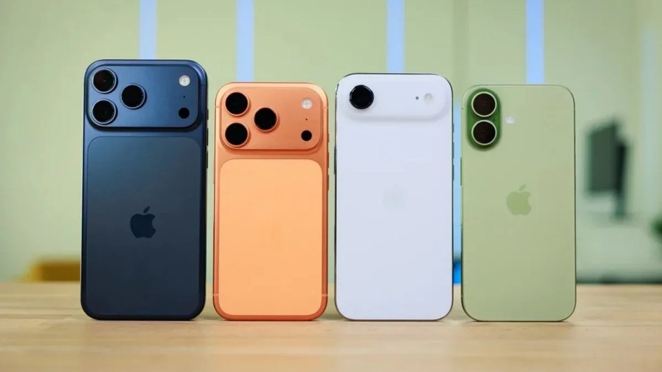 Foldable iPhone Ultra