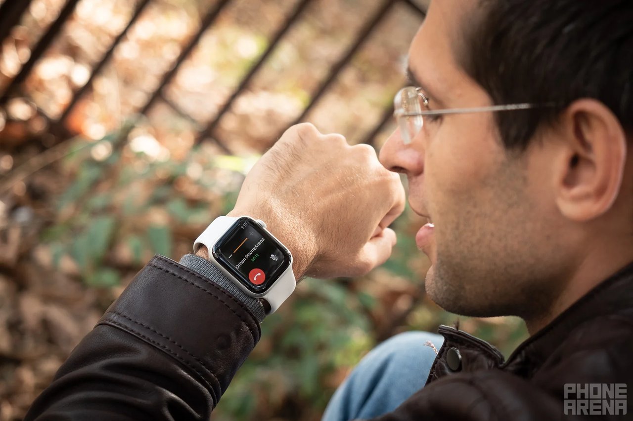 Apple Watch Communication