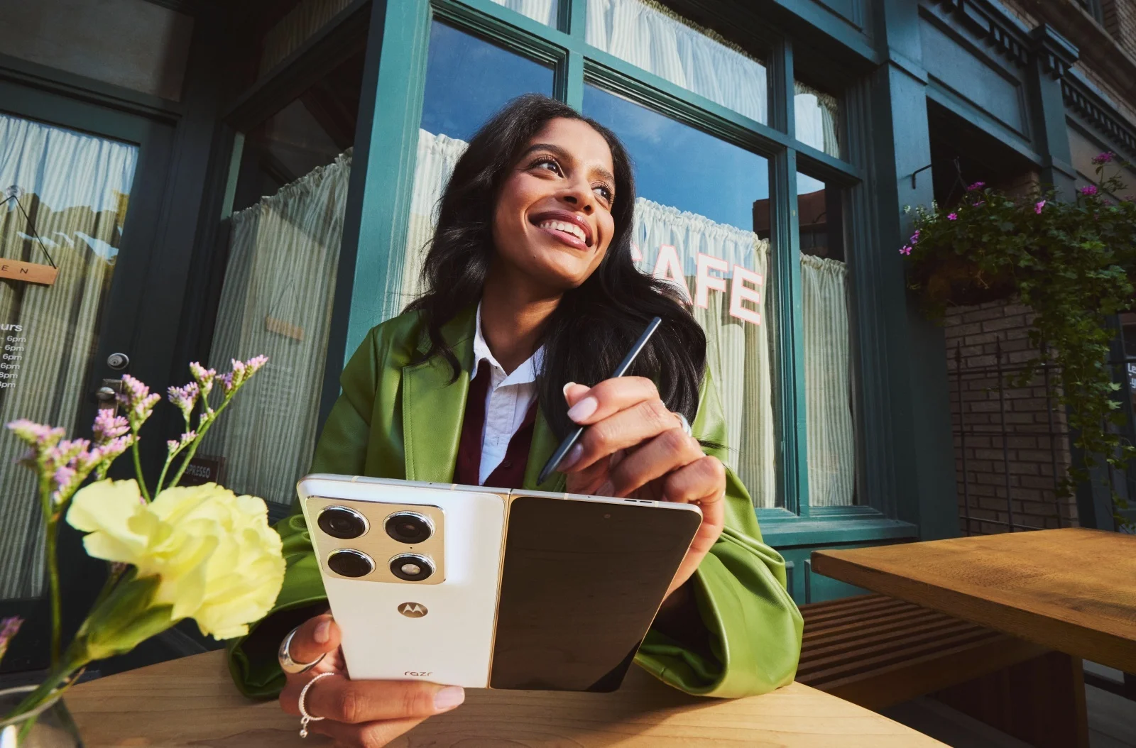 Motorola Razr Fold Hardware