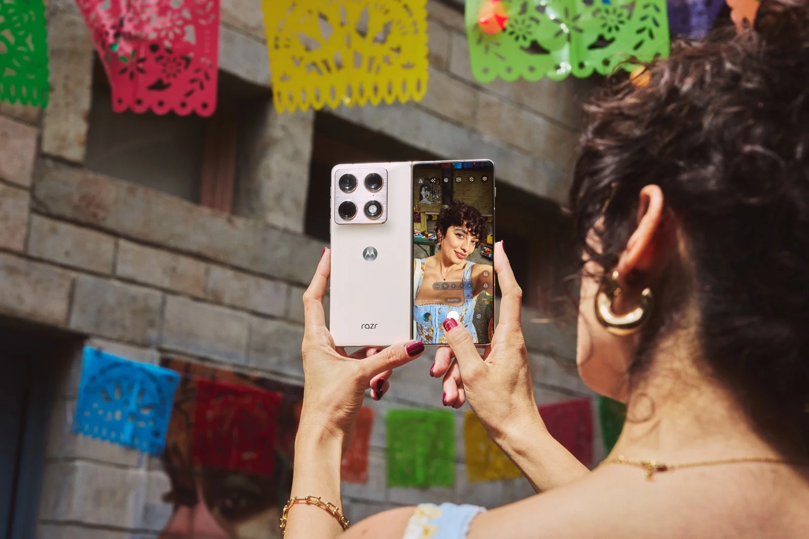 Motorola Razr Fold Camera