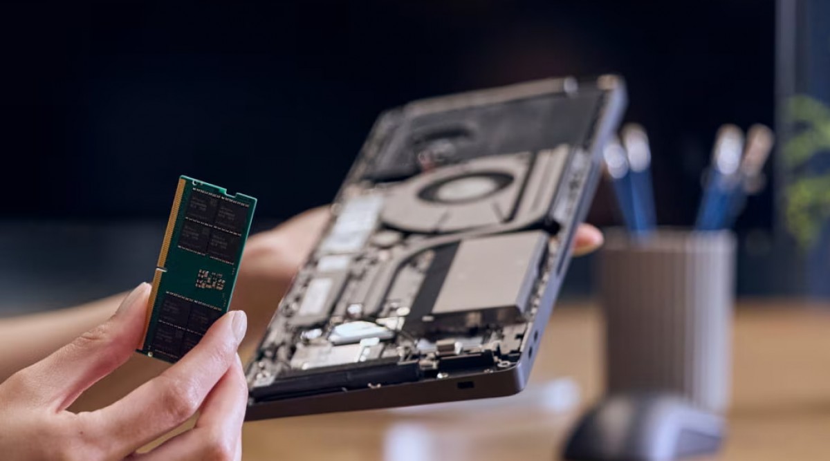 The HP EliteBoard G1a is a full-blown Windows AI PC inside a keyboard