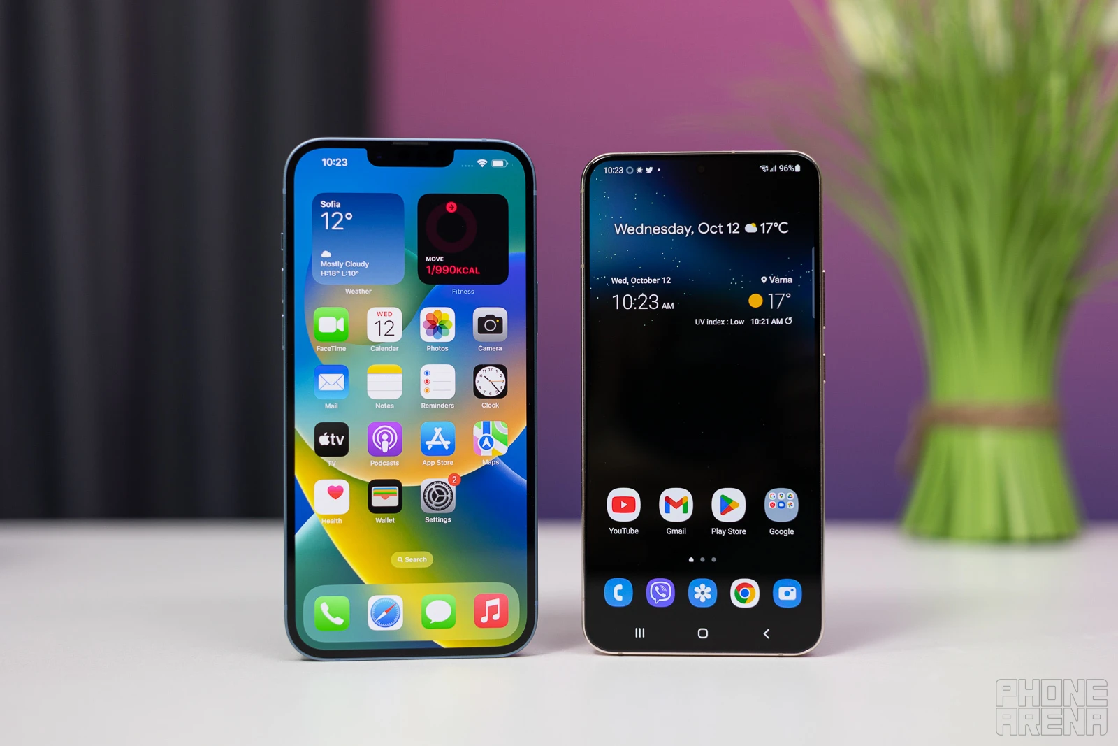 (Image credit - PhoneArena) iPhone 14 Plus vs Galaxy S22+ summary) - iPhone 14 Plus vs Galaxy S22+