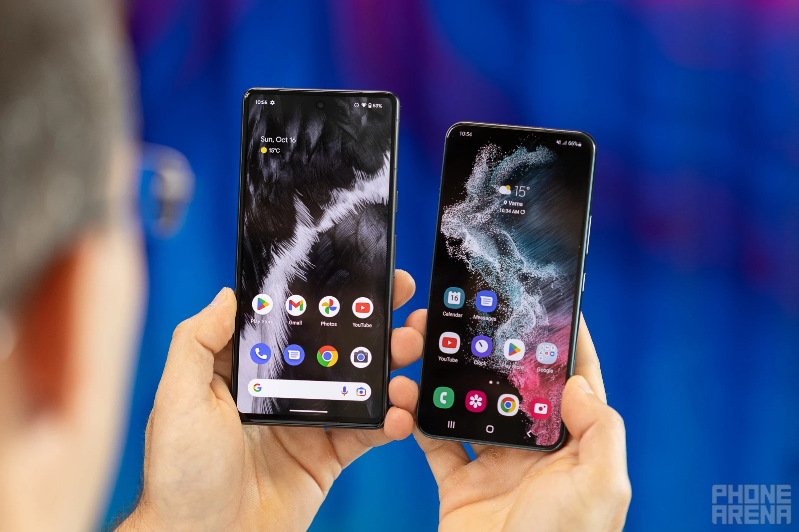 Google Pixel 7 vs Samsung Galaxy S22: comparison