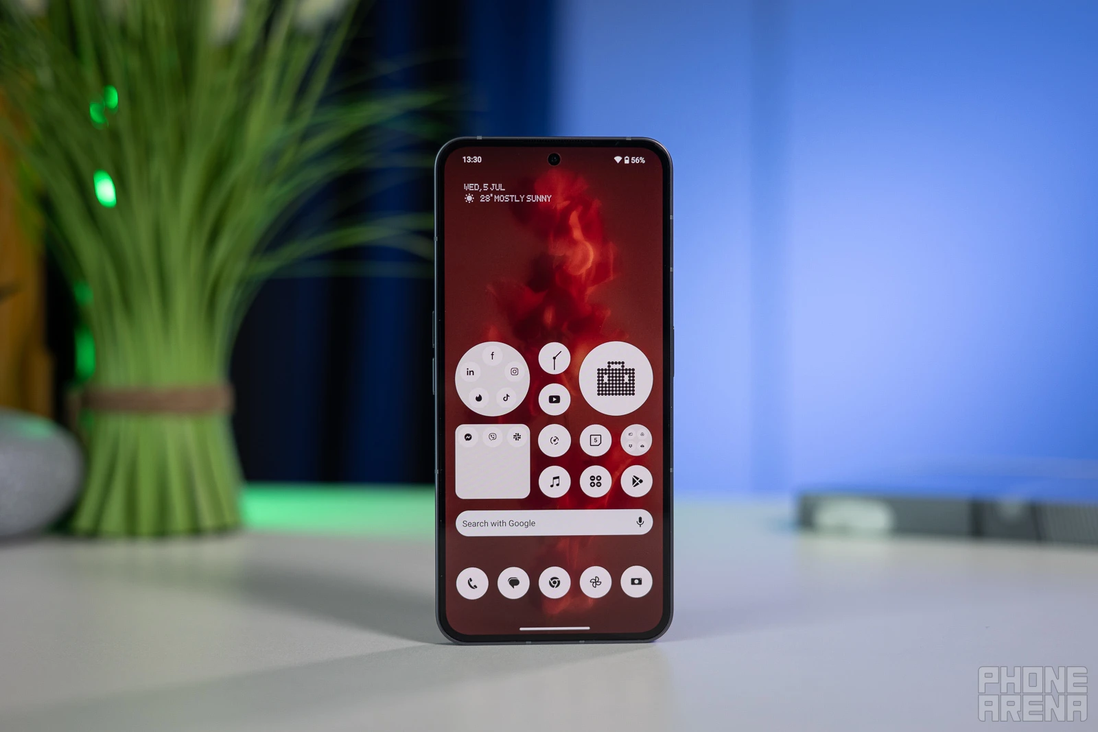 Nothing Phone (2) review: monochrome is the new black