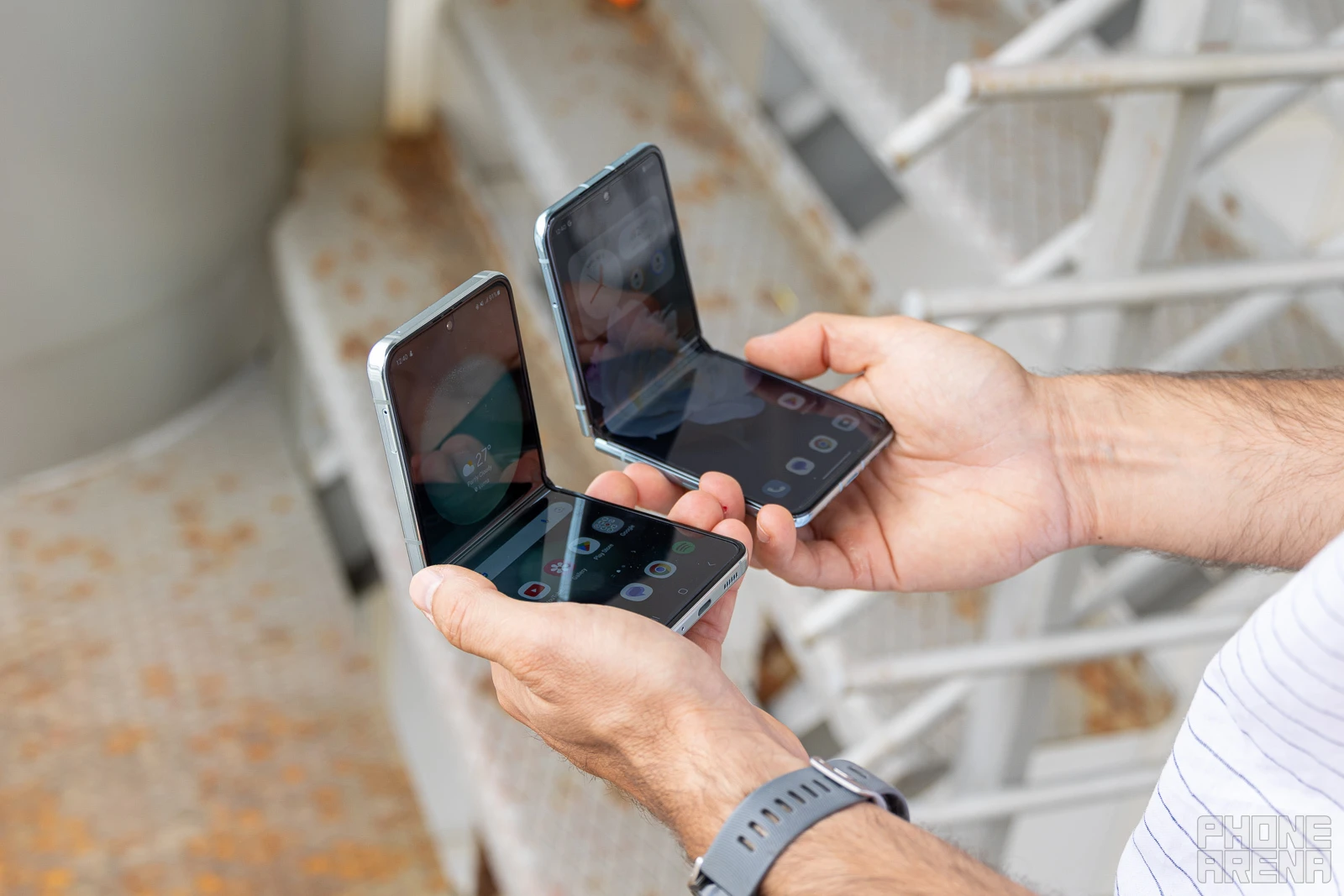 (Image Credit - PhoneArena) - Samsung Galaxy Z Flip 5 vs Motorola Razr Plus (2023): which is the best flip phone?