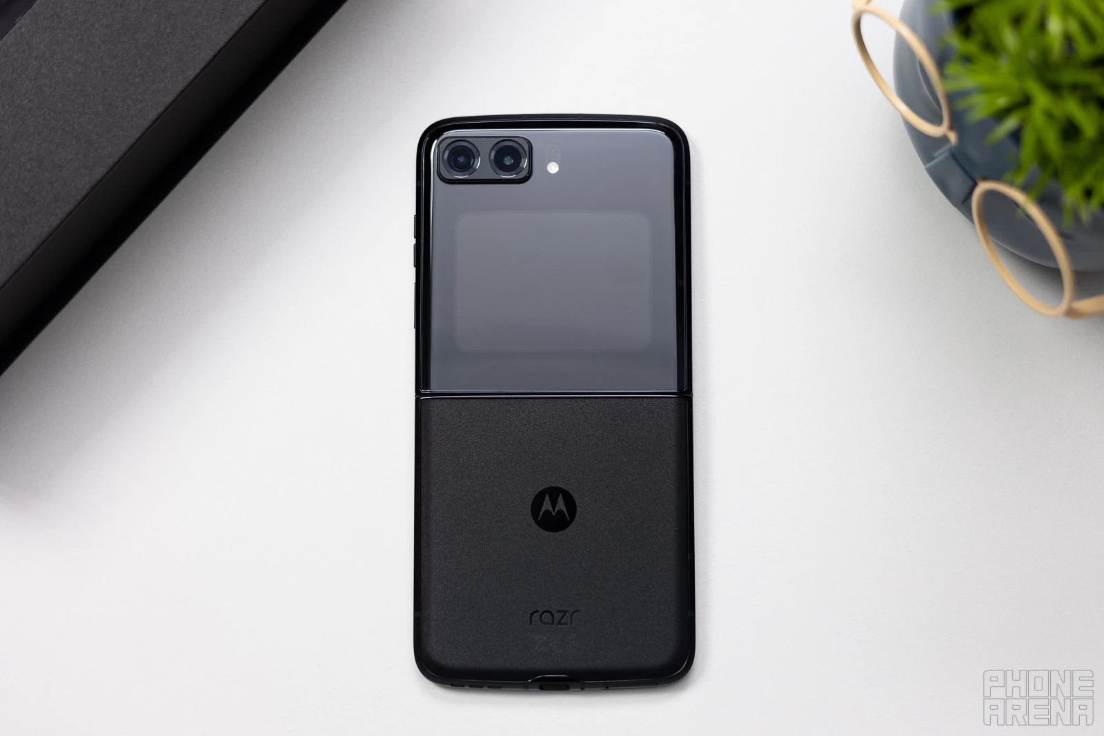 Motorola Razr 2022 Review: Almost there