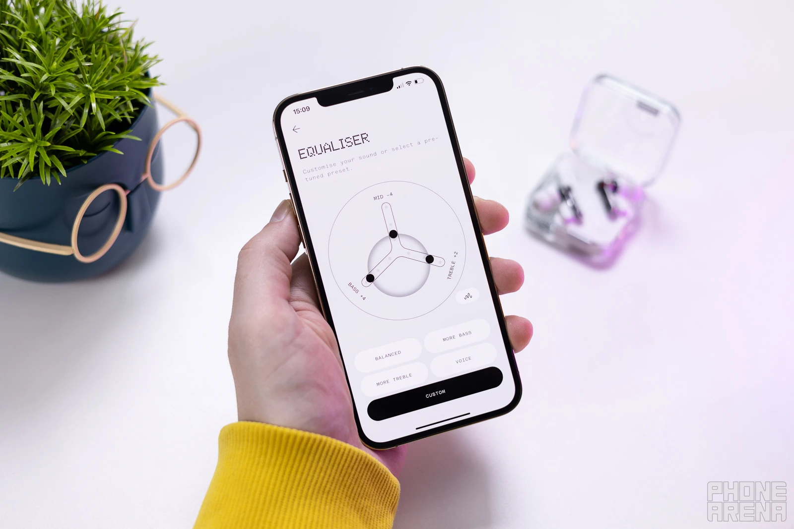 The custom EQ in this one is weird&nbsp;(Image credit - PhoneArena) - Nothing Ear (2) review: wow!