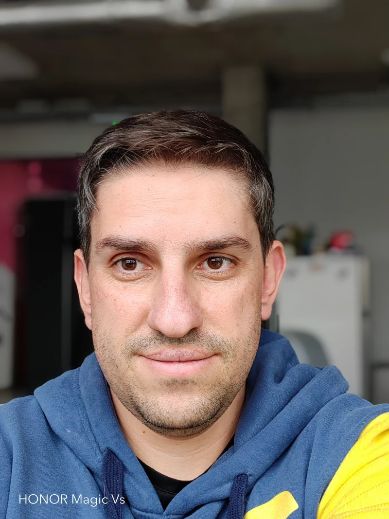 Selfie shots - front camera, inner camera, and main camera