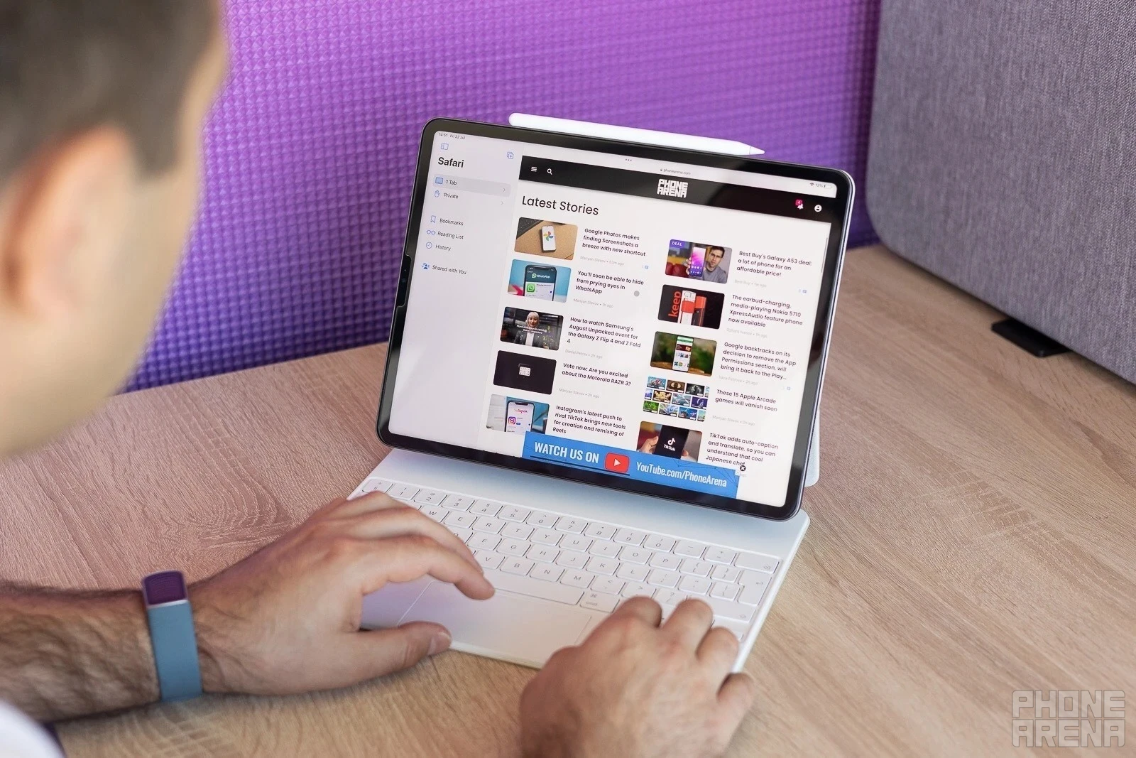 Ready to become a laptop... almost (Image credit - PhoneArena) - Apple iPad Pro 11-inch (2022) review: Hello, M2'lady