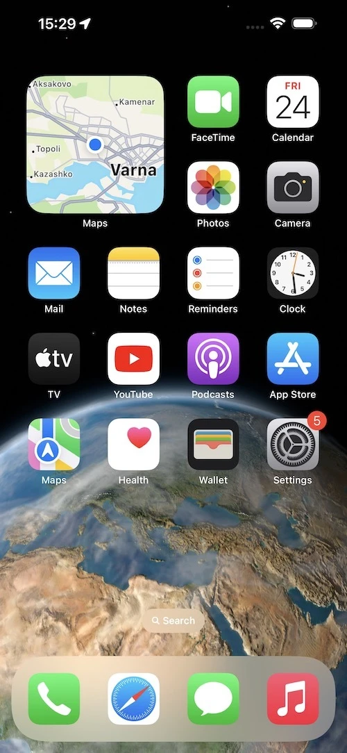 iOS 16 (iPhone)