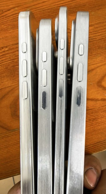 iPhone 17 molds side view