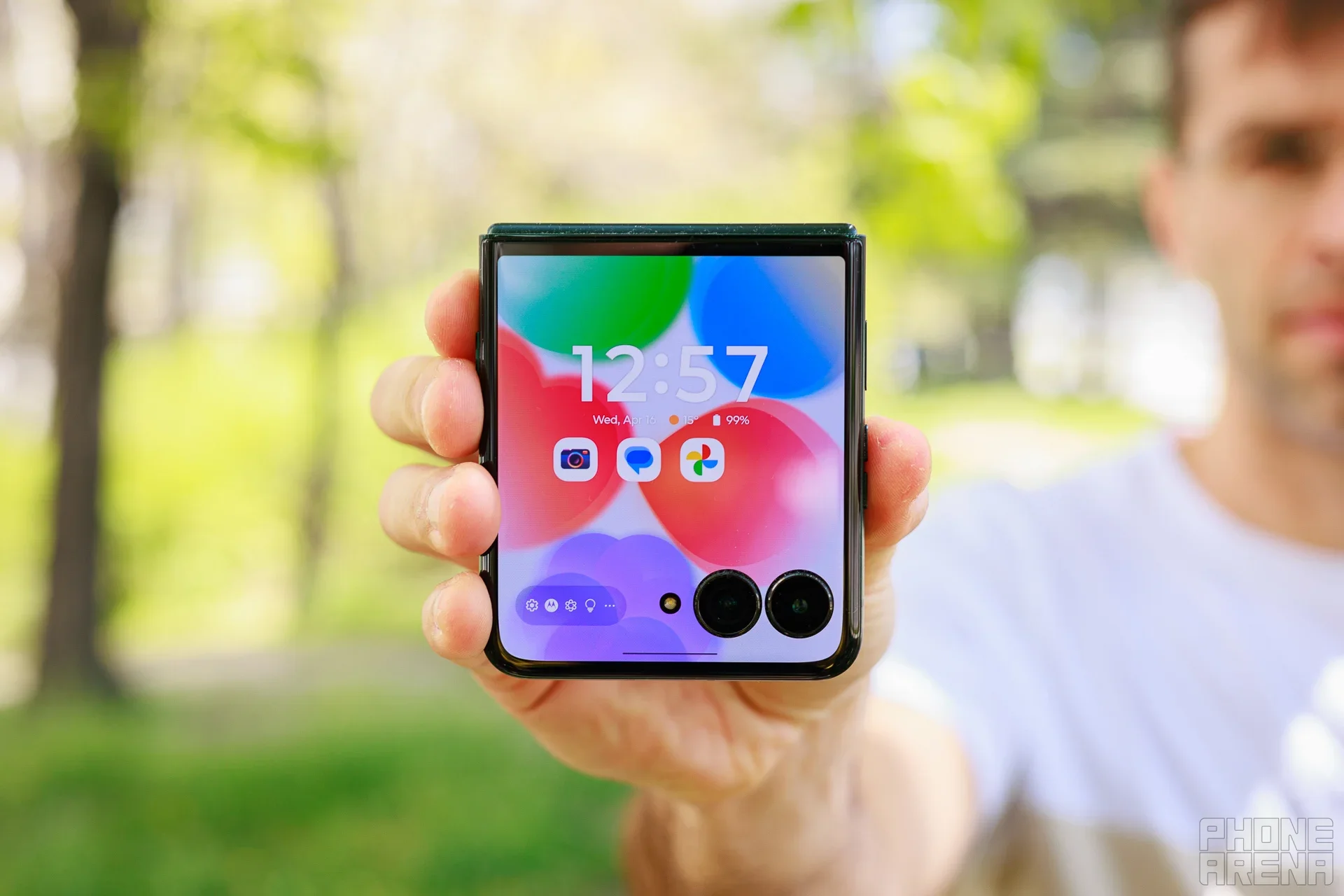 Image of Galaxy Z Flip 7 cover screen