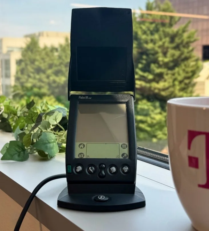 A Palm IIIxe PDA found in a T-Mobile office