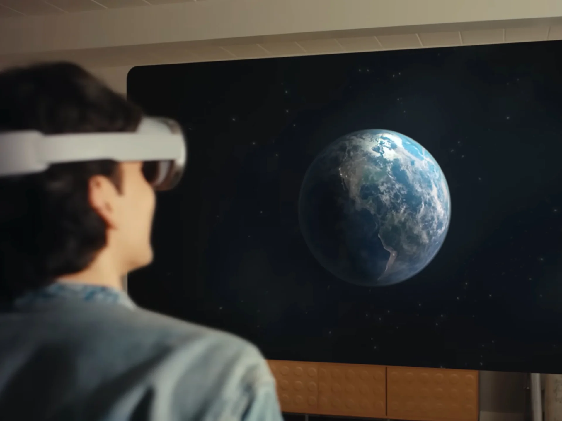 Galaxy XR Entertainment