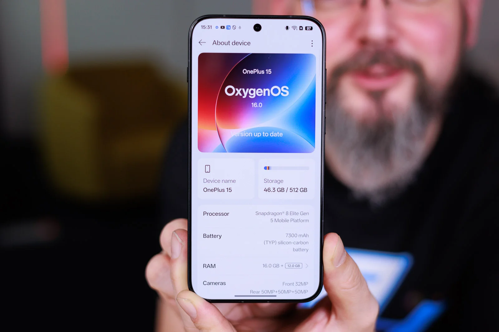 OnePlus 15 with large battery