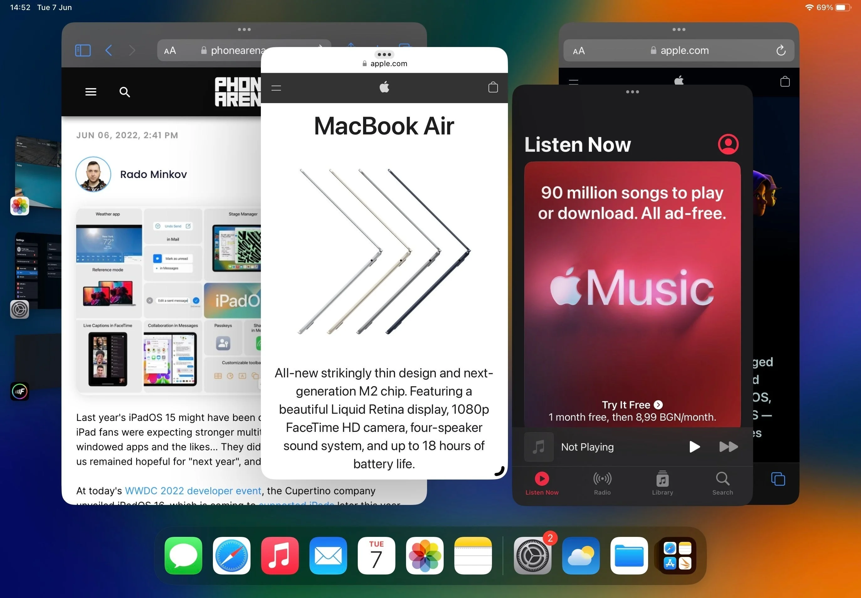 Stage Manager interface on iPad OS