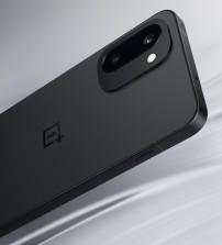 OnePlus Ace 6T Phantom Green Color