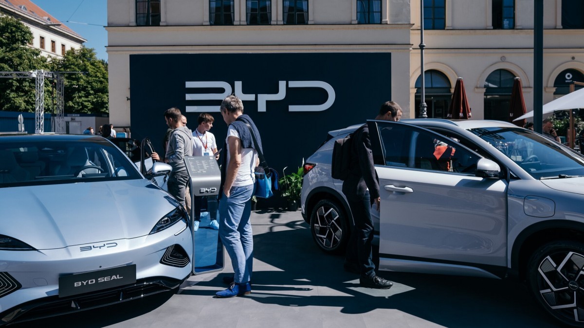 Electric car sales overtake gasoline and diesel in Europe, Tesla misses momentum