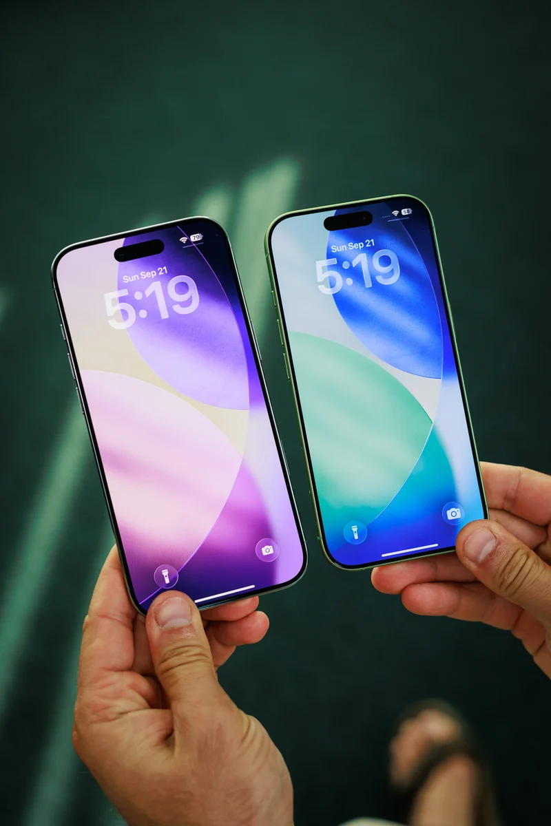 Comfort comparison of iPhone Air and iPhone 17