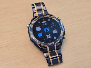 Close-up of Huawei Watch Ultimate Royal Gold Edition