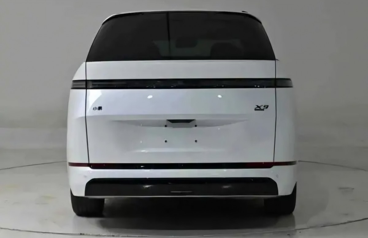 XPeng updates the X9 electric minivan with massive computing power and better range