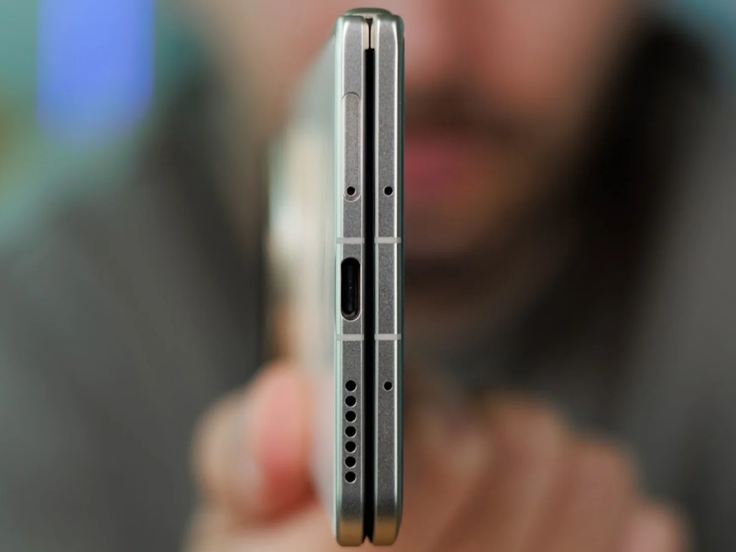 Honor Magic V5 Foldable Phone