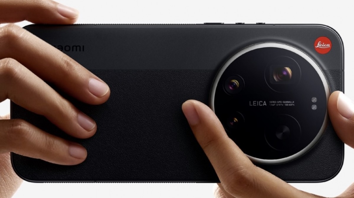 Xiaomi 17 Ultra packs a 1-inch sensor, 200MP periscope telephoto, and a 6,800mAh battery