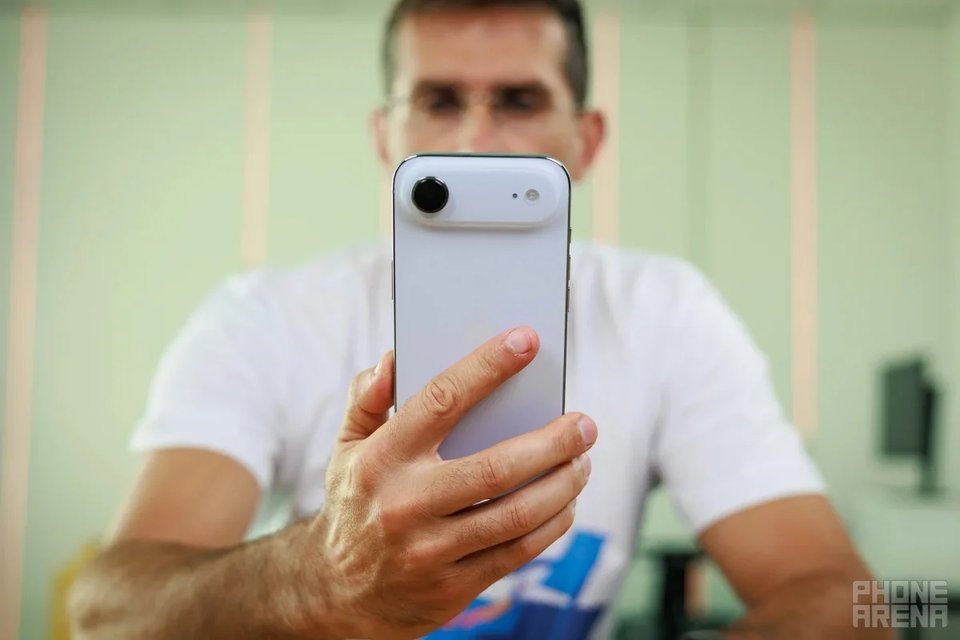 iPhone Air 2027