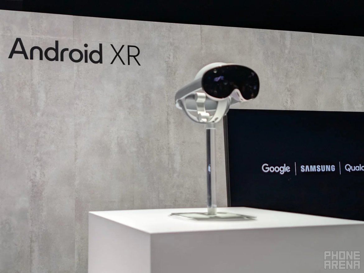 Samsung XR headset