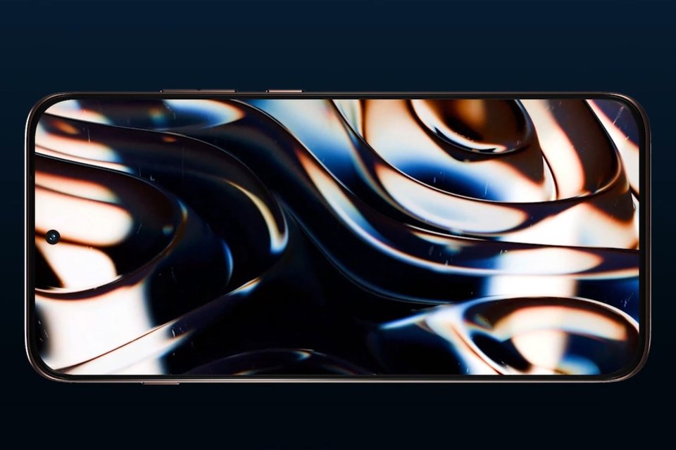 Motorola Edge 70 Pro+ display features